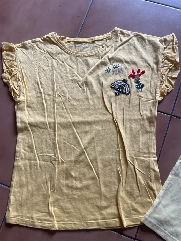 Lot t shirts fille 10 ans - photo numéro 2