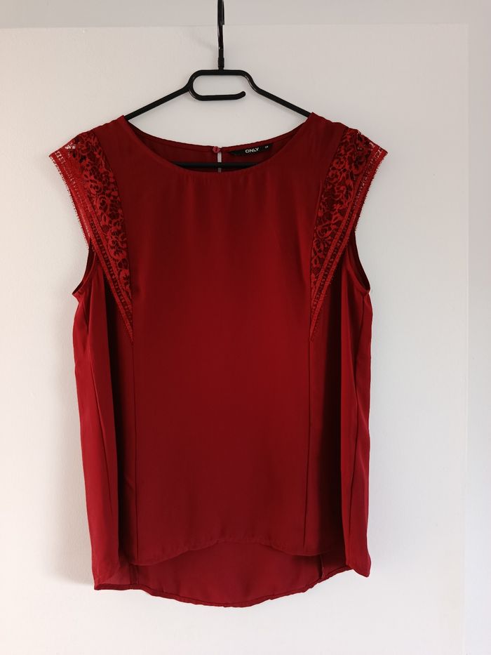 Haut rouge Only