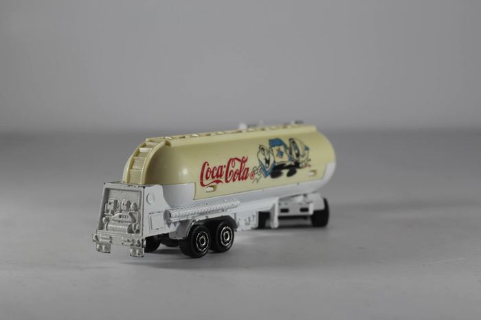 Majorette Camion Citerne Coca-Cola - photo numéro 3