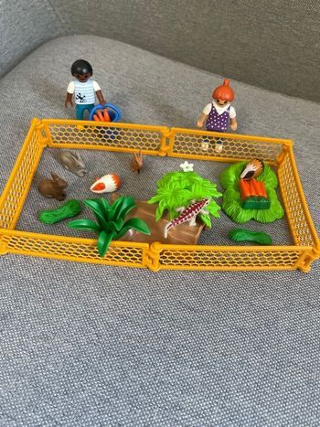 Playmobil enclos animaux avec figurines enfants et accessoires – ferme / lapins / jardin