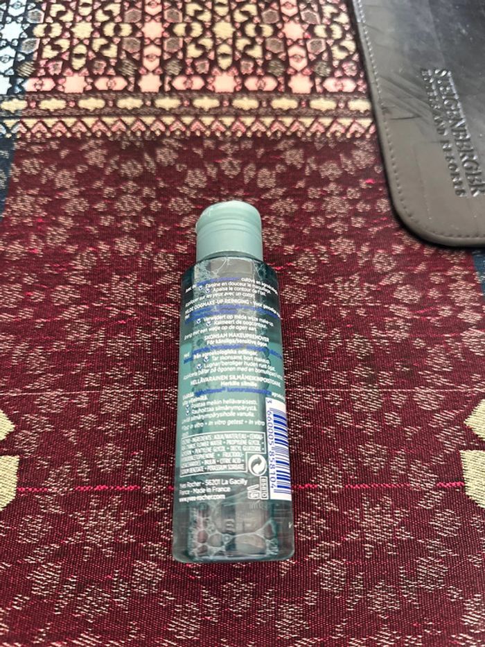 Démaquillant douceur pour les yeux Pur Bleuet - photo numéro 2