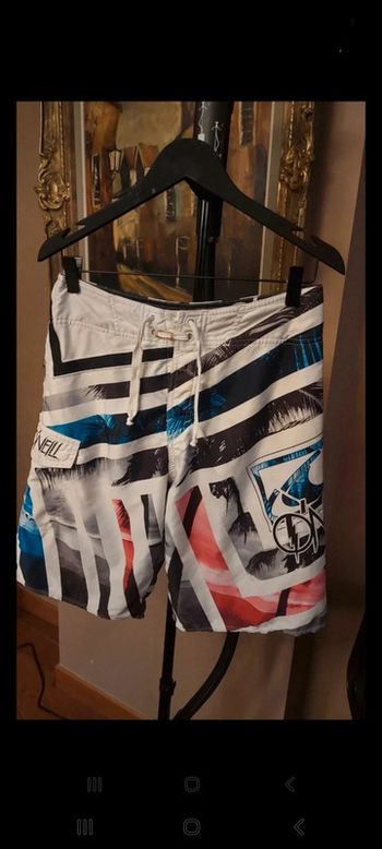 Short O'Neill homme size 28 fr 38