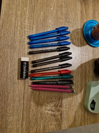 Lot fourniture scolaire
