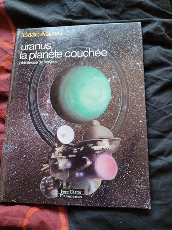 Uranue la planete couchee