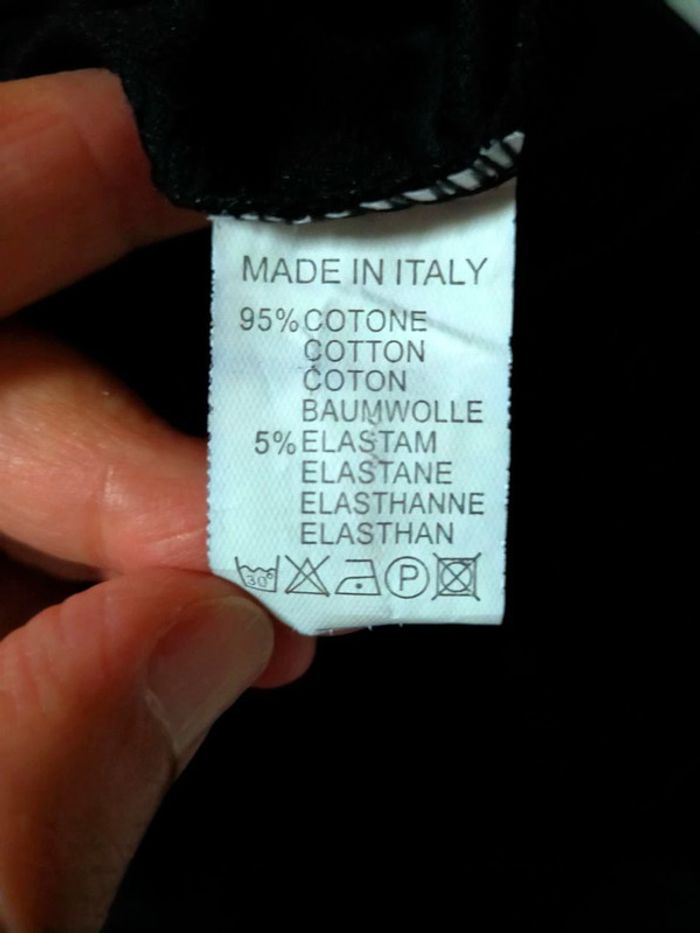 Robe col V sans manches motif python – Made in Italy - photo numéro 10