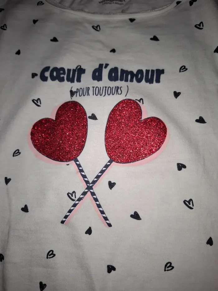 T-shirt blanc motifs coeurs Vertbaudet 10 ans - photo numéro 3