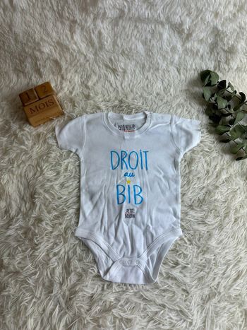 Body petit boucan droit au bib taille 12-18 mois