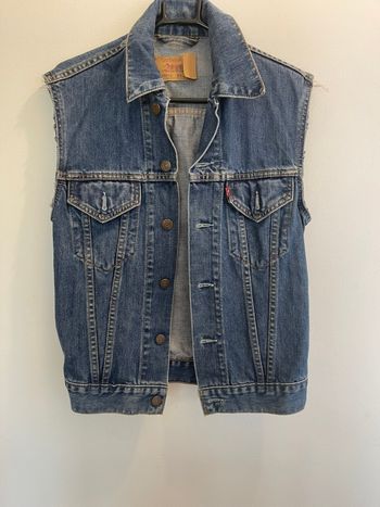 Veste sans manche levis taille S 