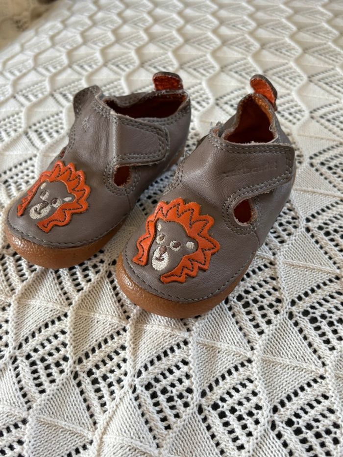 Chaussons cuir p.18 - photo numéro 2