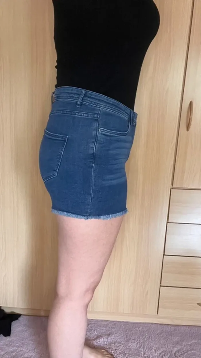 Short jean - photo numéro 2