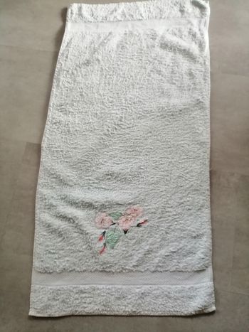 serviette brodée Linvosges