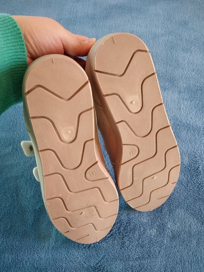 * Baskets beige et blanc brillant T41 - photo numéro 6