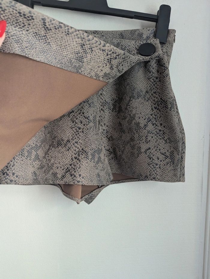Jupe short femme - photo numéro 2
