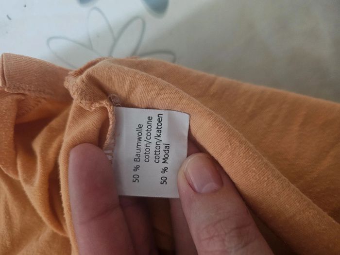 Tee-shirt taille 48 - photo numéro 4