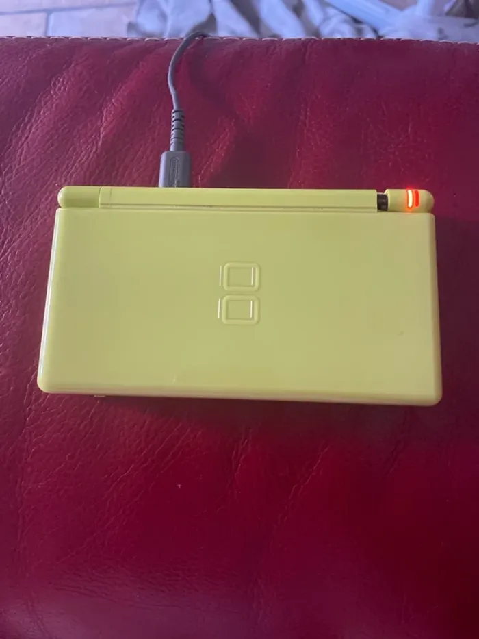 Nintendo DS Lite verte pomme 🍏