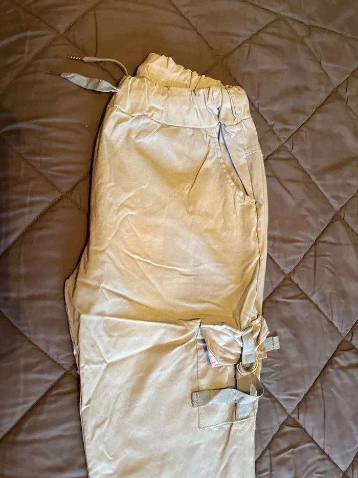 Pantalon cargo