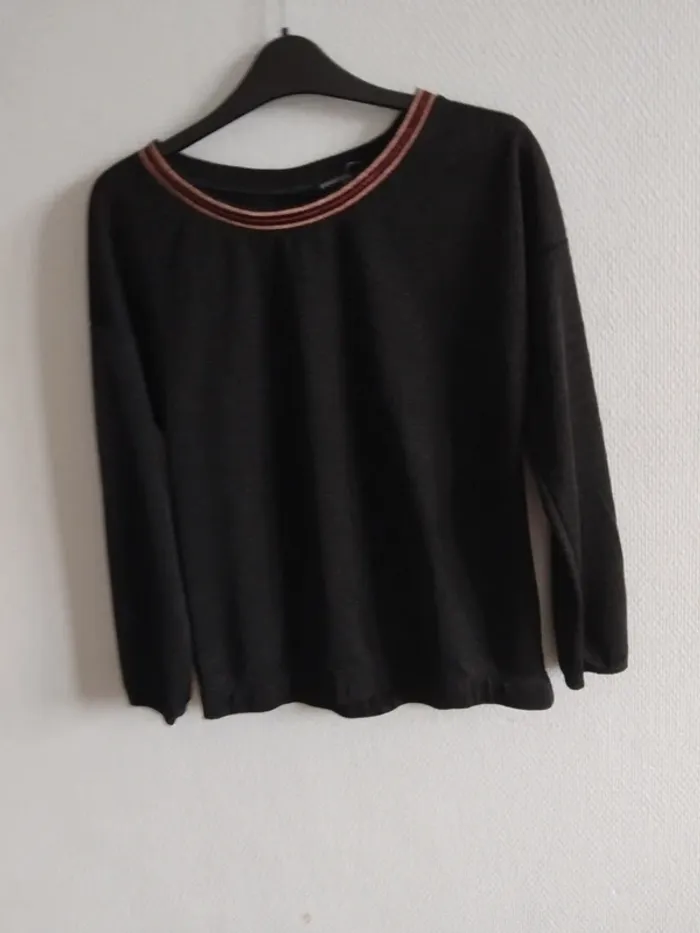 Blouse manches longues taille S - photo numéro 3