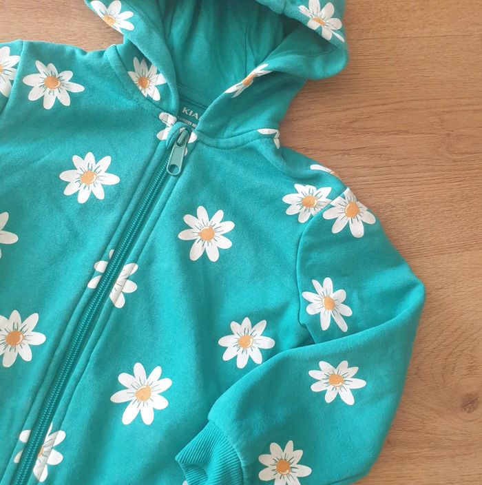 🩷 Veste zippé à capuche 4 ans Kiabi #emyfleury_4ansfille - photo numéro 5