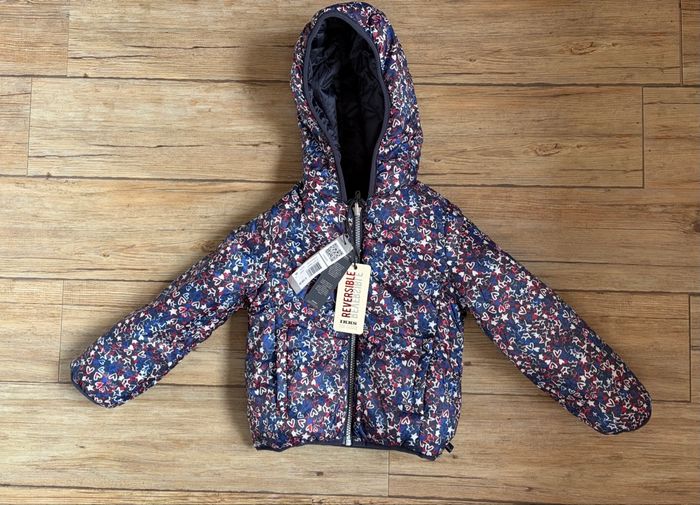 Doudoune IKKS taille 4 ans. Neuve étiquetée