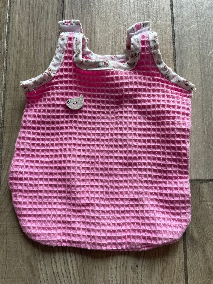 Petit lit et accessoires pour poupée de 35cm - photo numéro 2