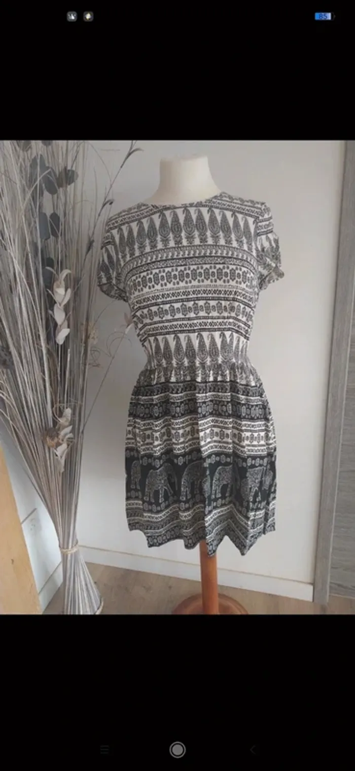 Robe d été🌞 noire et blanche 36 - photo numéro 2