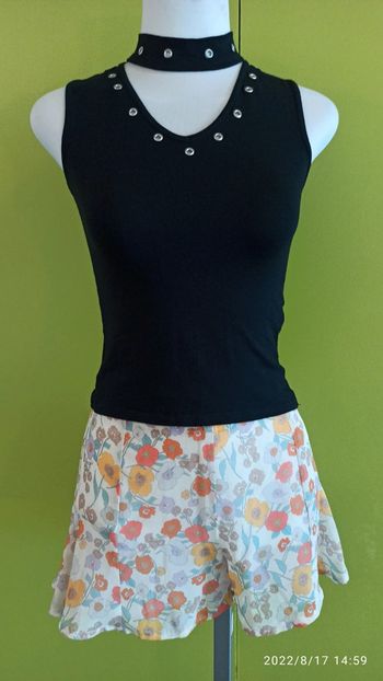 Lots Jupes shorts taille 38 marque pinkie la blanche zara la bleue