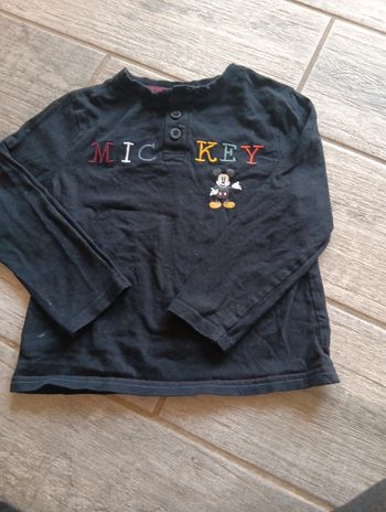 Tee-shirt mickey 4 ans