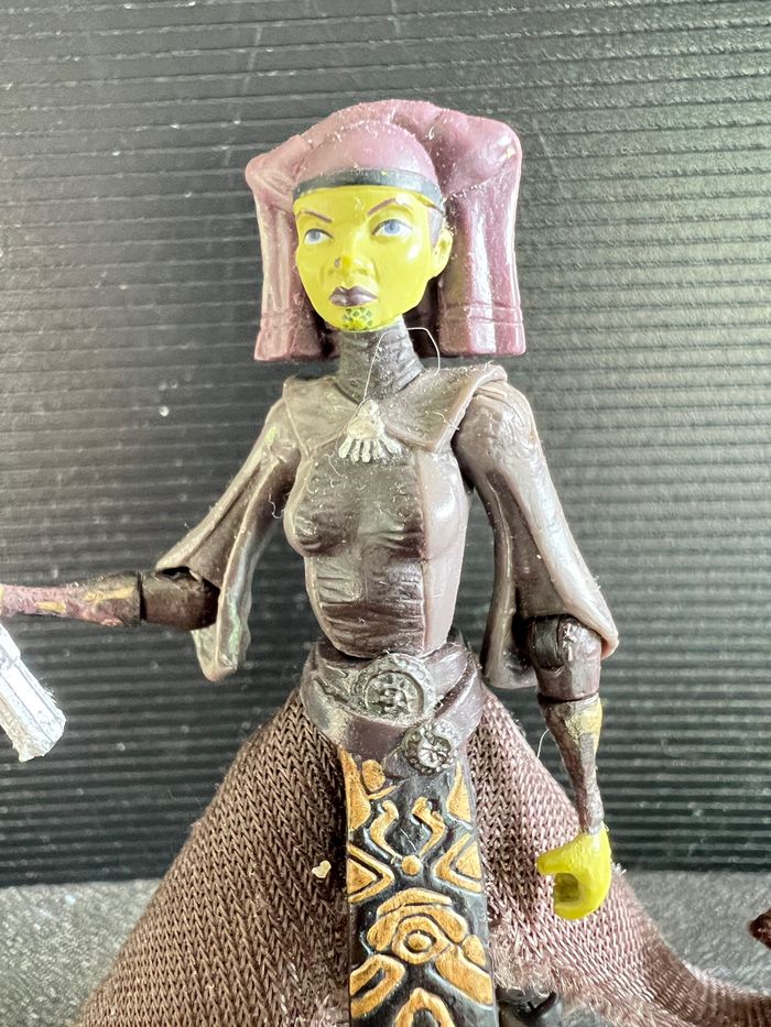 Luminara Unduli Figurine Star Wars Clone Wars - photo numéro 3