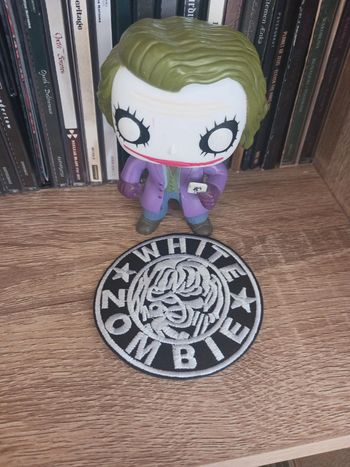 Patch White Zombie