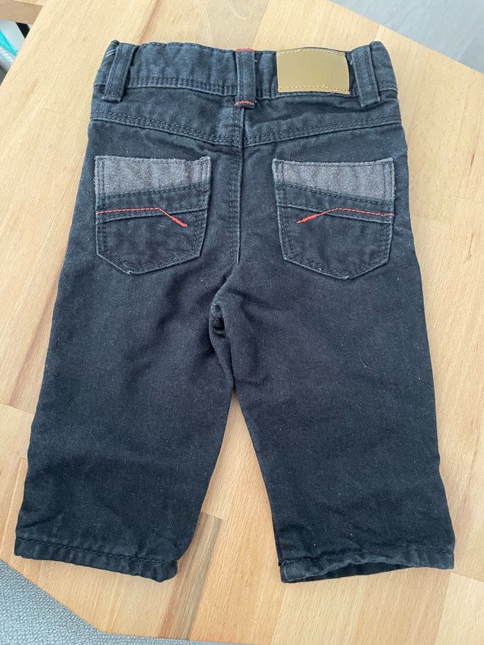 Jean noir - photo numéro 2