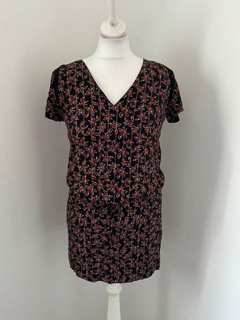 Robe noire à fleurs bordeaux Ikks S