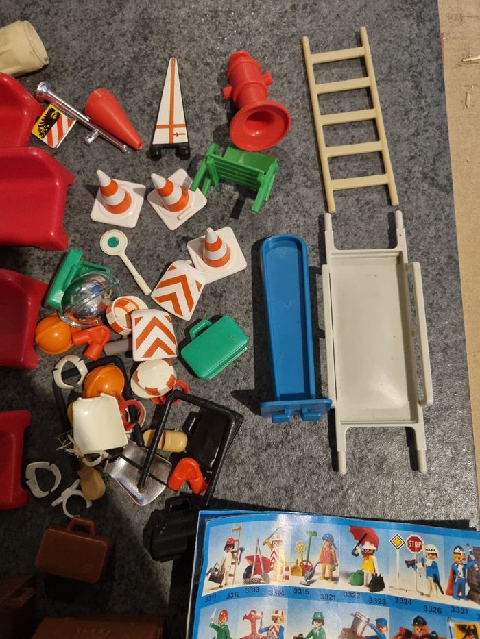 Lot accessoires Playmobil - photo numéro 4