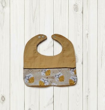 Bavoir classique Création fait main artisanale 