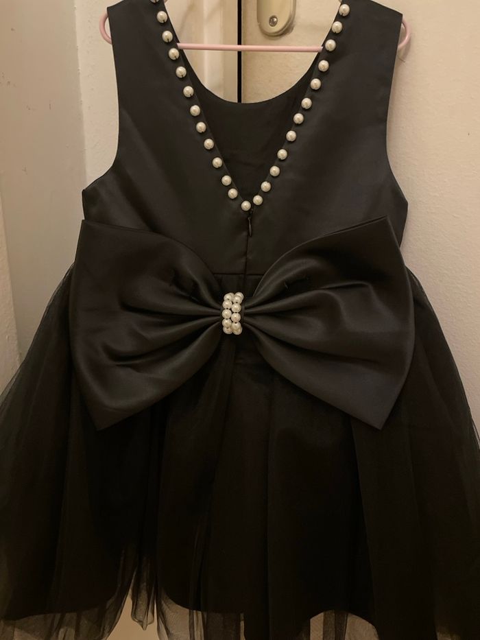 Robe de fête noire perlée - photo numéro 2