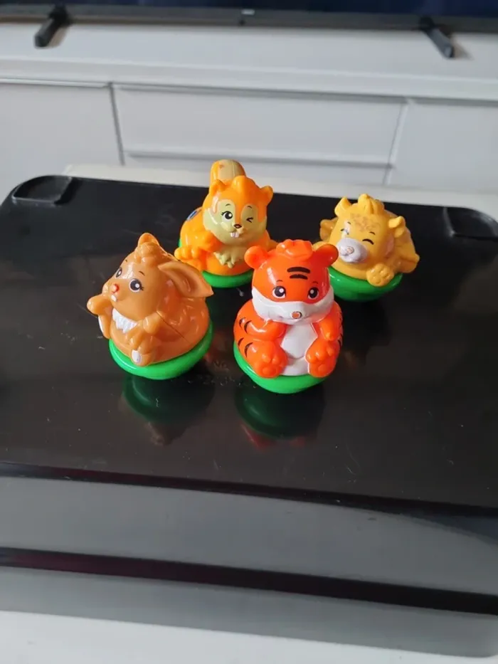 Lot de 4 culbutos V tech