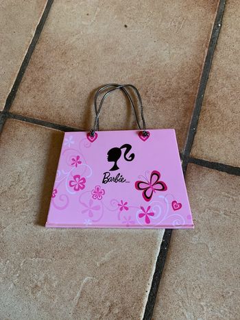 Feuilles Barbie