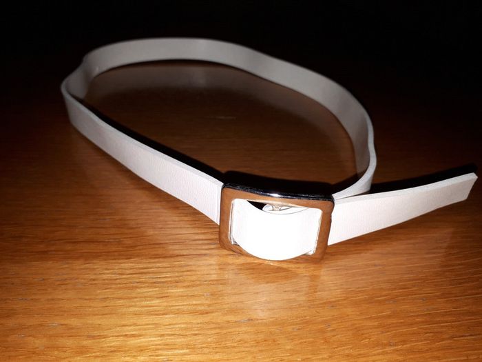 Ceinture enfant blanche boucle argentée