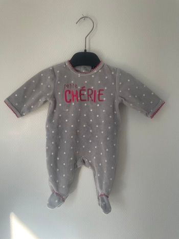 Pyjama 1 mois