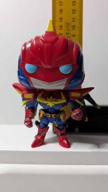 [Funko pop] Figurine Marvel Captain Marvel 831