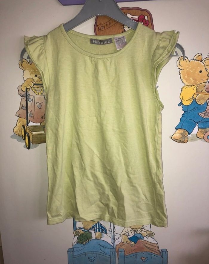 Tee shirt vert sans manches, taille 8 ans, marque La Redoute.