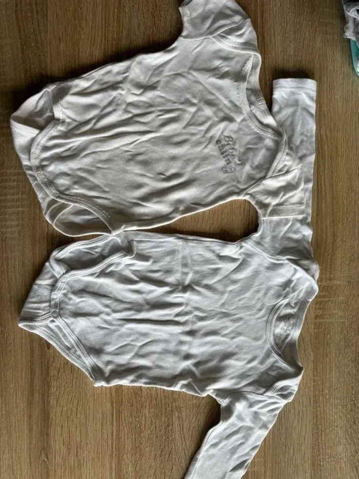 Lot vêtement bébé 3Mois - photo numéro 3