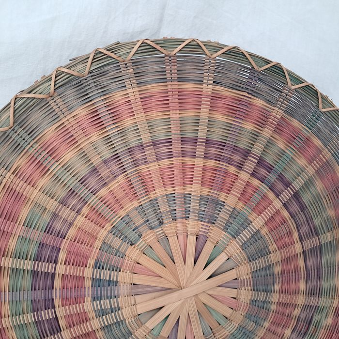 Décoration ronde murale en rotin osier multicolores du Laos - photo numéro 3