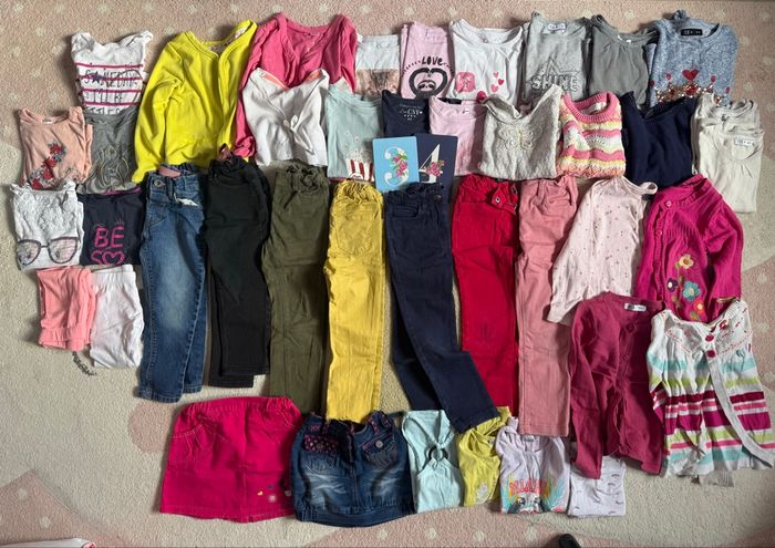 Lot fille 3-4 ans 41 pièces min