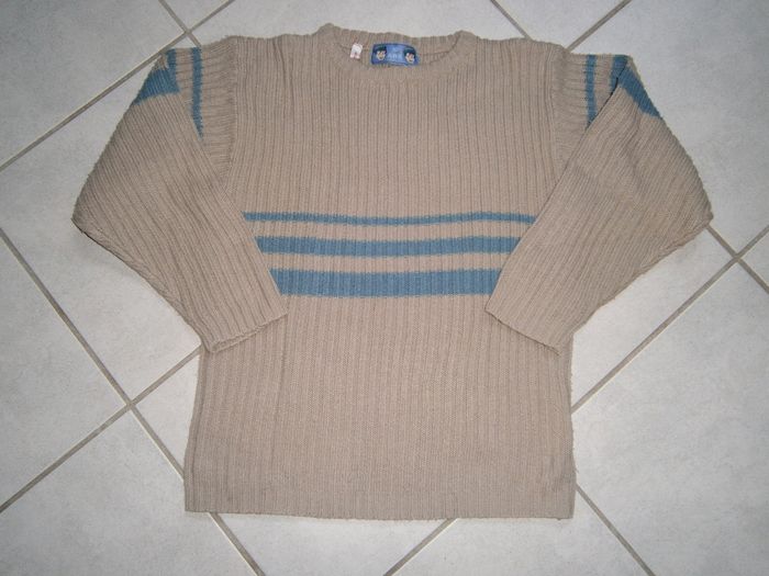 Pull ML beige 10 ans