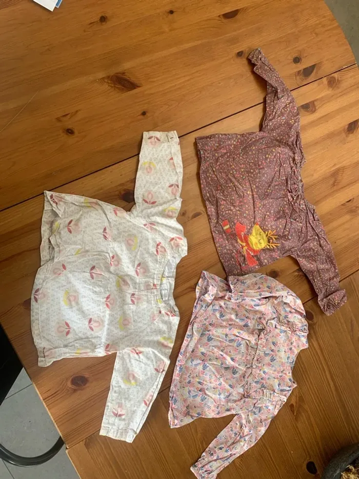 Lot de vêtements 12 mois filles - photo numéro 2