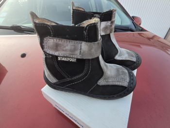 Chaussures STABIFFOT neuve taille 24
