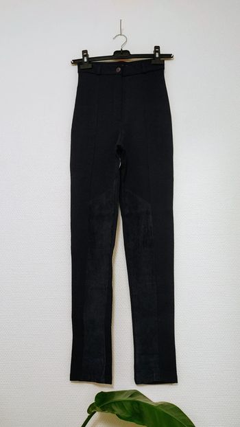 Pantalon legging taille haute en polyamide lycra et daim taille 36 marque absolue