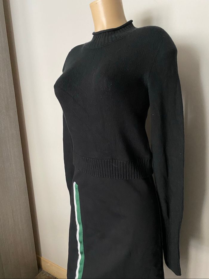 Robe Cop copine 36 - photo numéro 2
