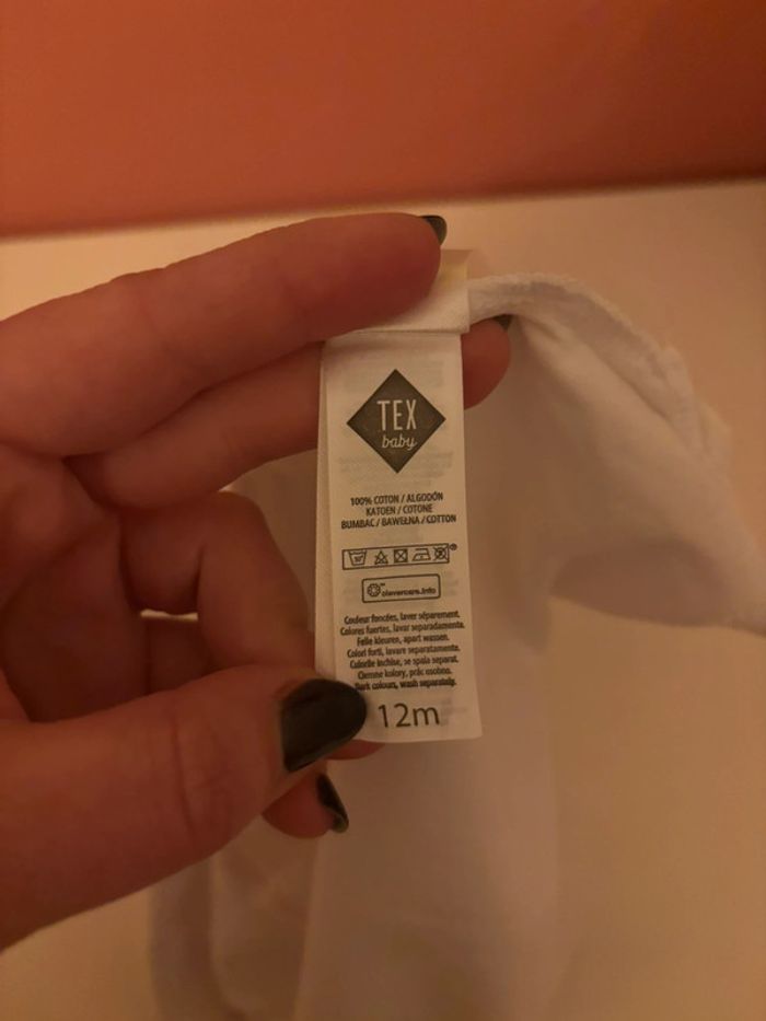 Lot TEX blanc et jaune 12m - photo numéro 4
