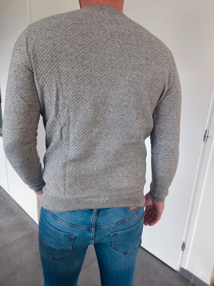Pull taille L - photo numéro 2